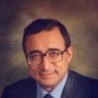 عادل صادق